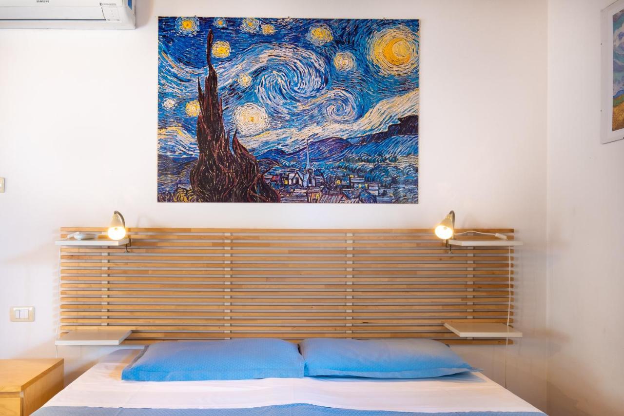 Corte Roveggia - Monolocale Van Gogh Верона Экстерьер фото